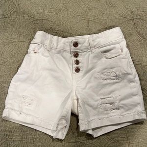Size 12 white girls ripped cutout SO shorts.
